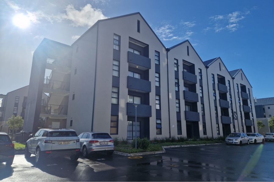 To Let 2 Bedroom Property for Rent in Parklands North Western Cape